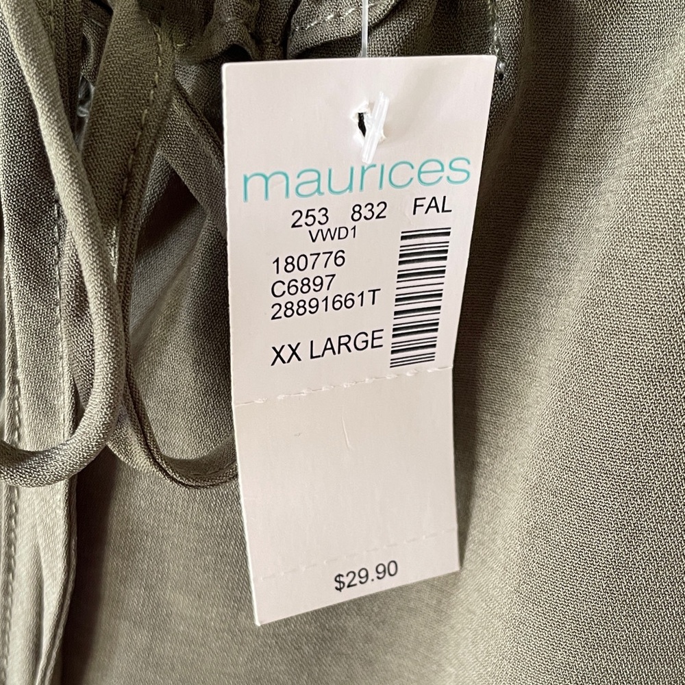 Maurices Women's Size XXL Green Sleeveless Women's Top NWT - Picture 2 of 8